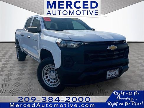 Used 2024 Chevrolet Colorado W/T w/ WT Convenience Package image 1
