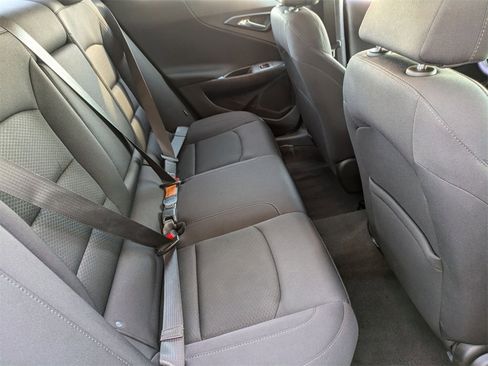 Used 2024 Chevrolet Malibu LT image 29