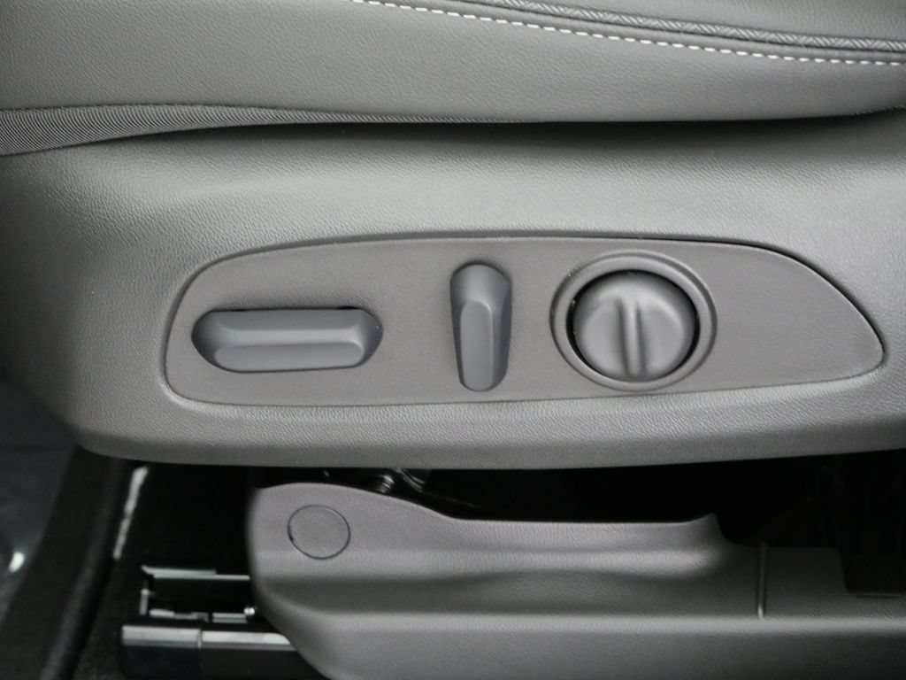 New 2026 Buick Encore GX Preferred w/ Advanced Technology Package AWD/4WD image 13