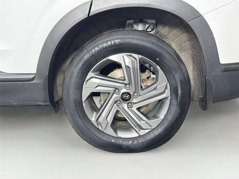 Used 2023 Hyundai Santa Fe SE FWD image 29