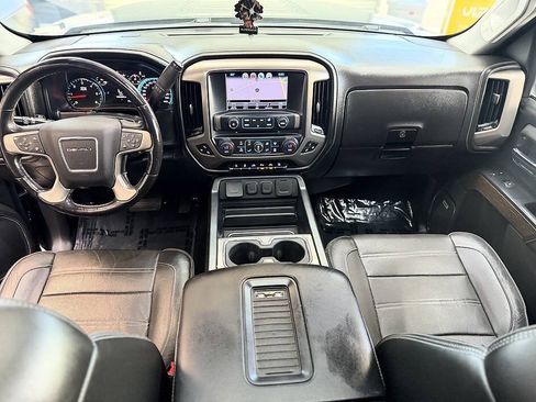 Used 2018 GMC Sierra 1500 Denali AWD/4WD image 5
