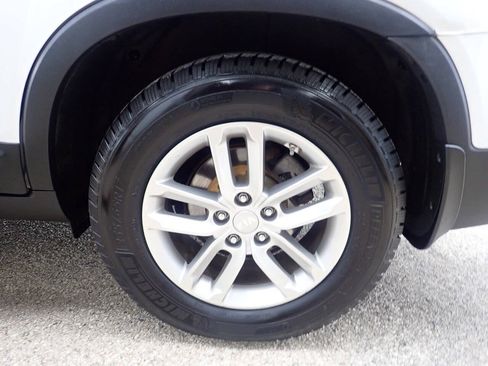 Used 2015 Kia Sorento LX AWD/4WD image 34