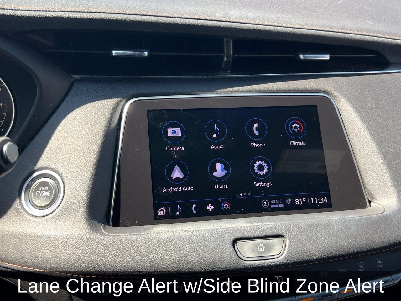 Used 2022 Cadillac XT4 Sport w/ Enhanced Visibility Package FWD image 18