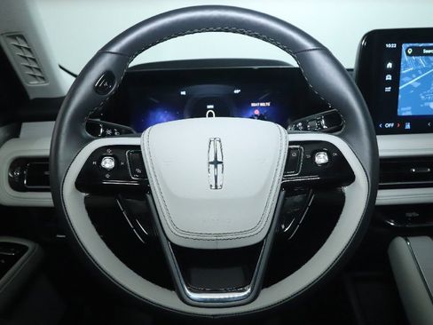 Certified 2025 Lincoln Aviator Reserve w/ Equipment Group 201A image 22