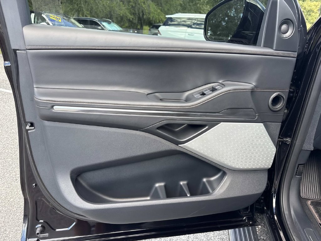 New 2027 Lincoln Navigator Black Label AWD/4WD image 20
