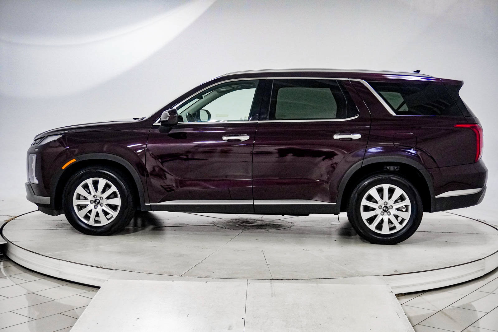 Used 2024 Hyundai Palisade SEL AWD/4WD image 5