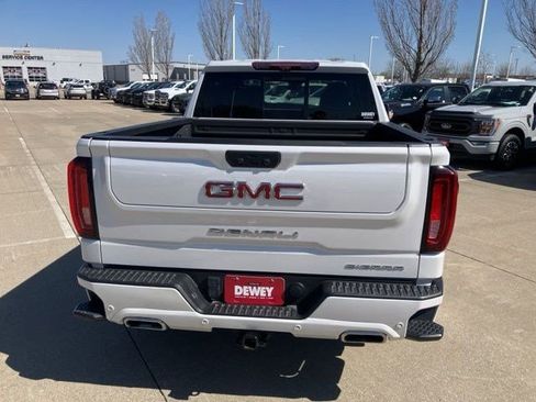 Used 2023 GMC Sierra 1500 Denali AWD/4WD image 7