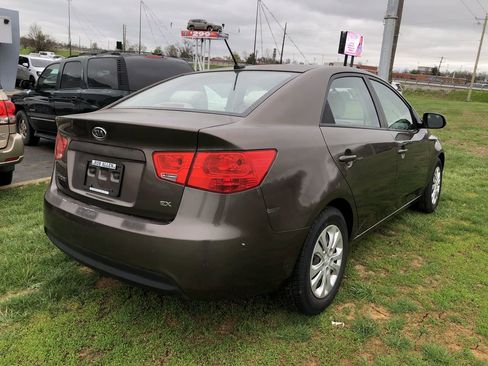 Used 2013 Kia Forte EX image 5