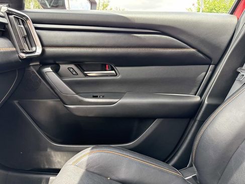 Used 2023 MAZDA CX-50 AWD 2.5 S w/ Cargo Package image 33