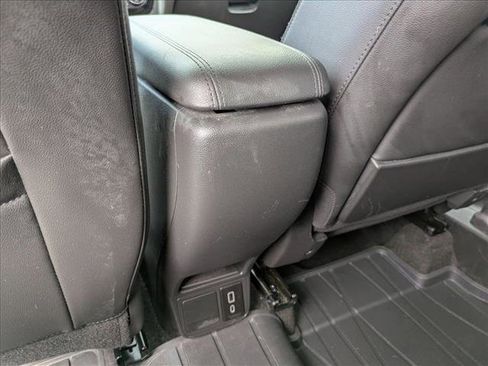 Used 2023 Buick Encore GX Select w/ Sport Touring Package image 17