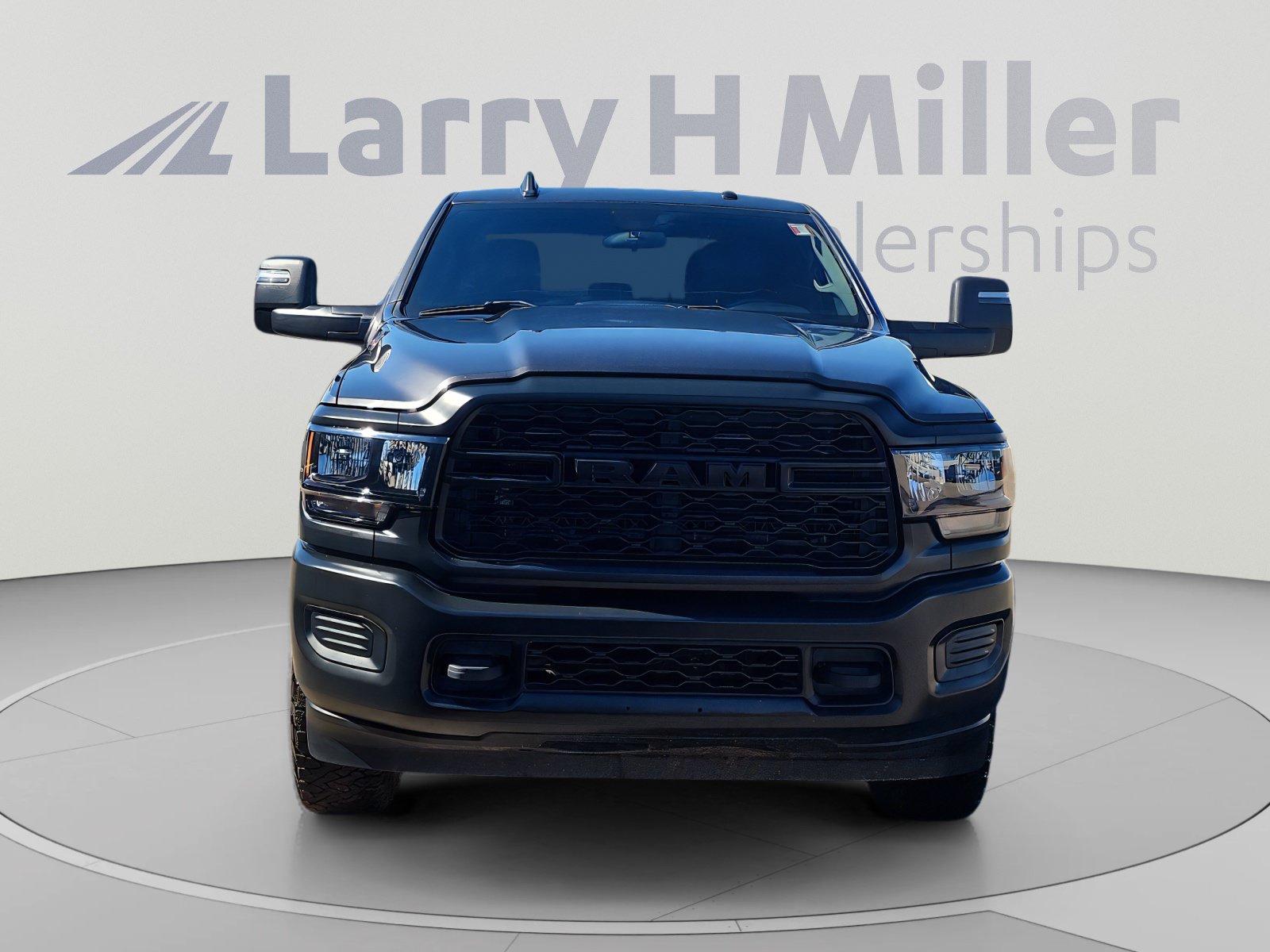 Used 2024 RAM 2500 Tradesman w/ Protection Group AWD/4WD image 8