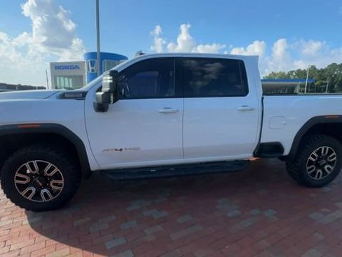 Used 2023 GMC Sierra 3500 AT4 w/ AT4 Premium Plus Package AWD/4WD image 7