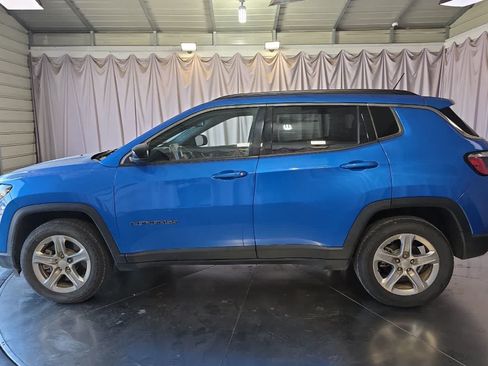 Used 2024 Jeep Compass Latitude AWD/4WD image 6