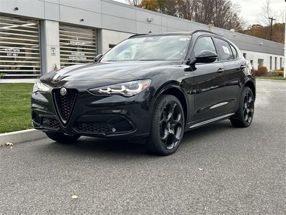 New 2025 Alfa Romeo Stelvio Sprint