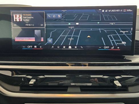 Used 2024 BMW X5 xDrive40i w/ M Sport Package image 24