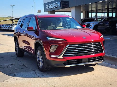 New 2026 Buick Enclave Preferred image 2