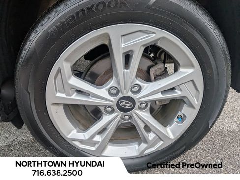 Certified 2023 Hyundai Kona SEL AWD/4WD image 40