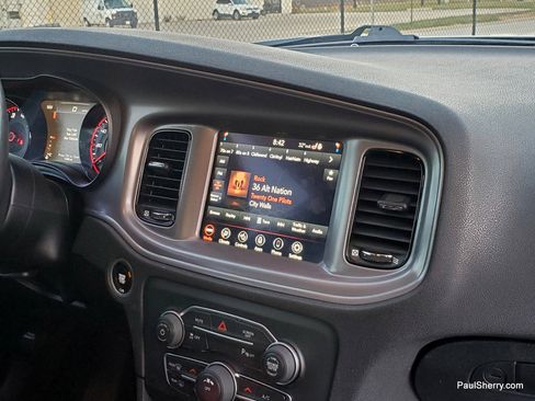 Used 2023 Dodge Charger SXT w/ Blacktop Package image 37