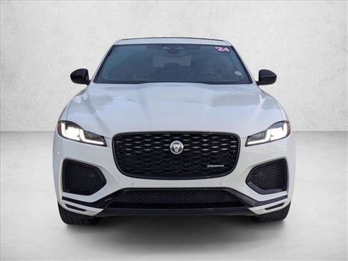 Used 2024 Jaguar F-PACE R-Dynamic S image 2