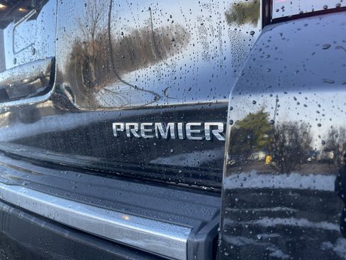 Used 2020 Chevrolet Tahoe Premier image 12