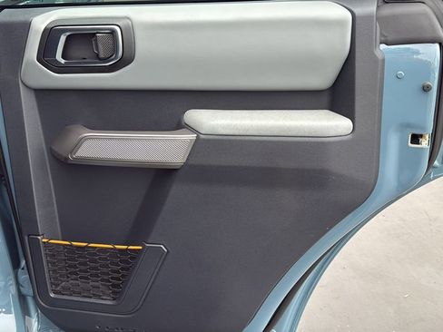 Used 2022 Ford Bronco Badlands image 31