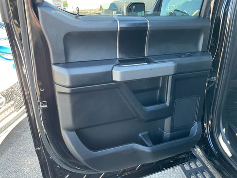 Used 2018 Ford F150 Raptor w/ Equipment Group 801A Mid AWD/4WD image 17