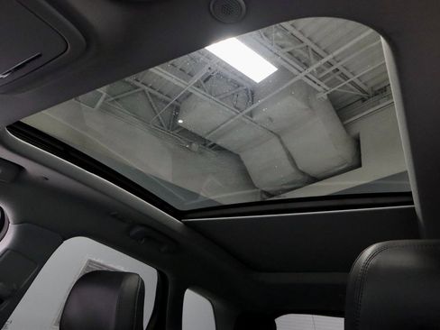 Used 2020 Lincoln Corsair AWD w/ Luxury Package image 31