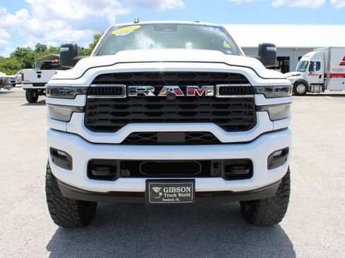 Used 2025 RAM 2500 Big Horn AWD/4WD image 2