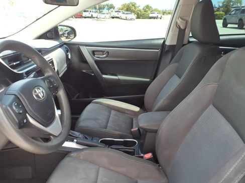 Used 2017 Toyota Corolla L FWD image 23