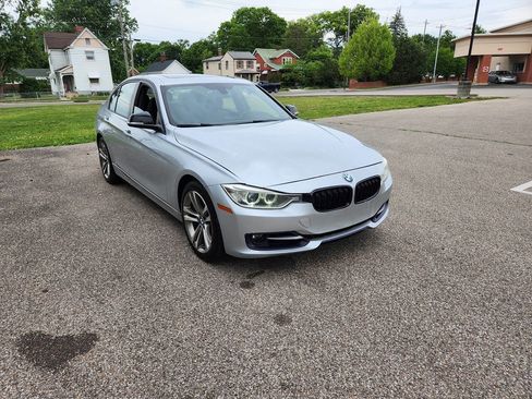 Used 2014 BMW 328i xDrive Sedan AWD/4WD image 3