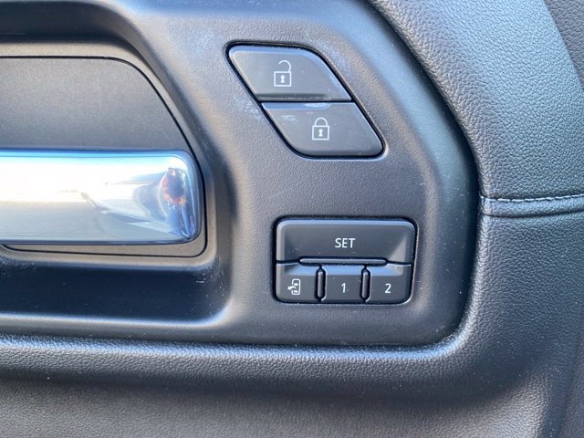 Used 2021 GMC Sierra 1500 SLT w/ SLT Premium Package AWD/4WD image 29