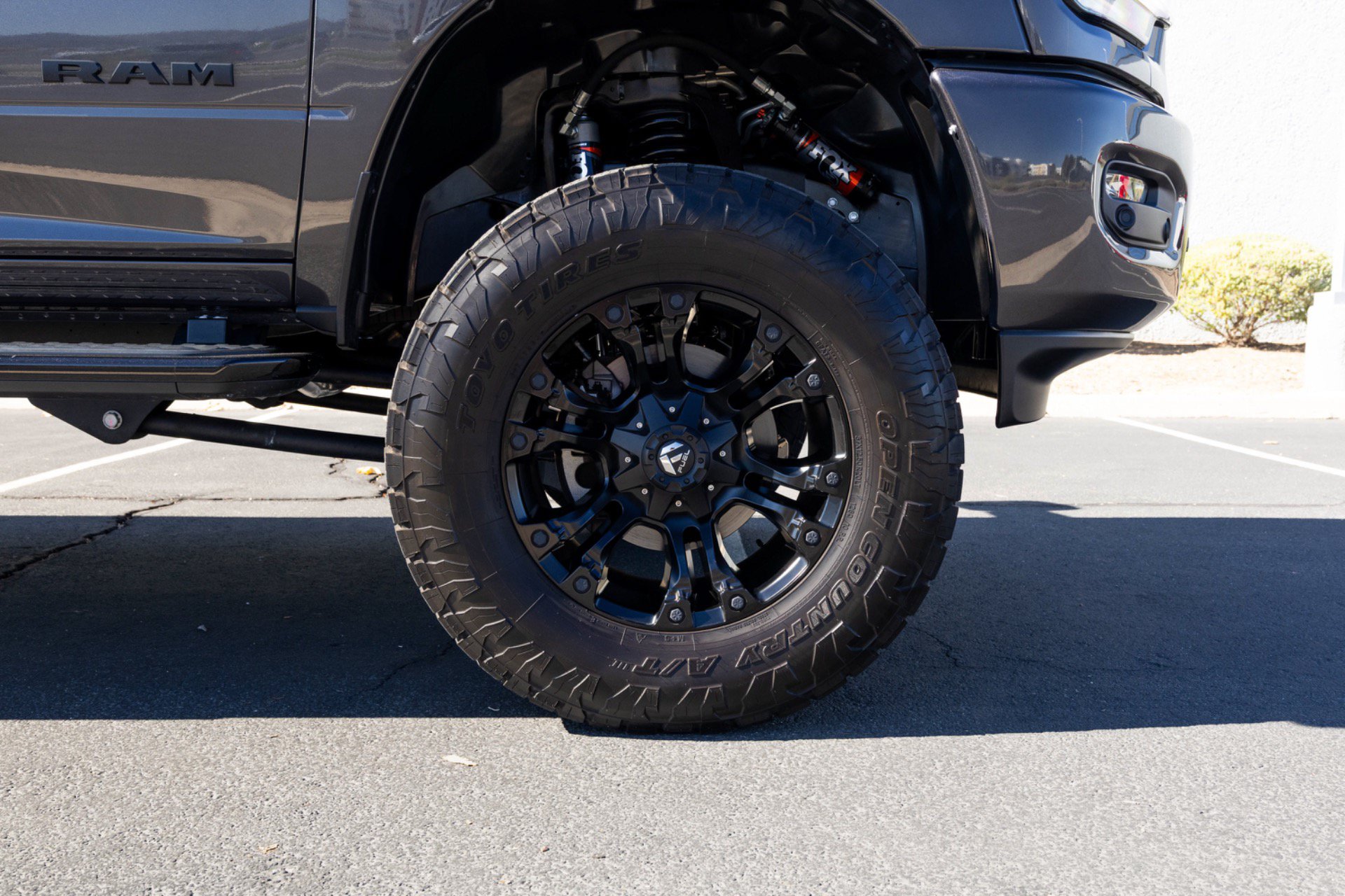 Used 2024 RAM 2500 Laramie w/ Night Edition AWD/4WD image 12