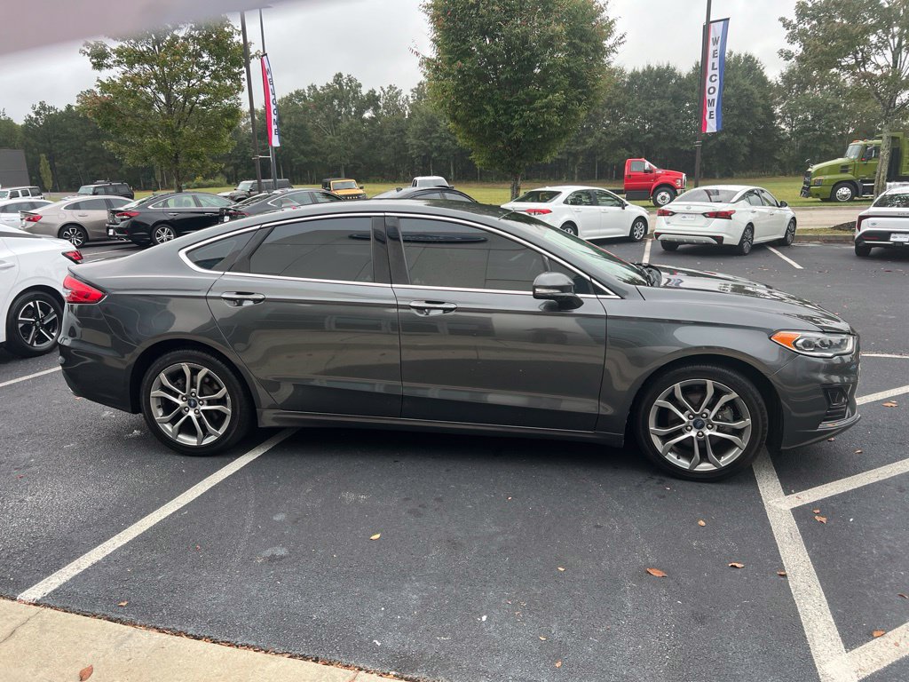 Used 2019 Ford Fusion SEL FWD image 4