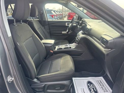 Used 2022 Ford Explorer XLT w/ Class IV Trailer Tow Package image 17