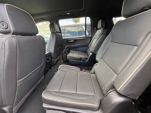 New 2026 Chevrolet Suburban Premier w/ Sun And Tow Package RWD image 18