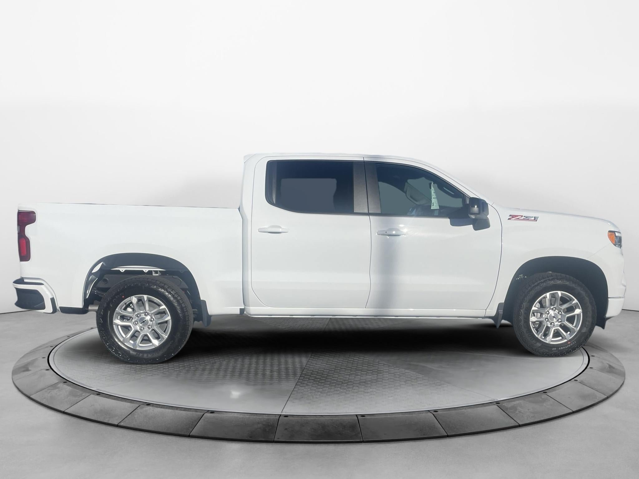 New 2026 Chevrolet Silverado 1500 RST w/ Convenience Package II AWD/4WD image 6