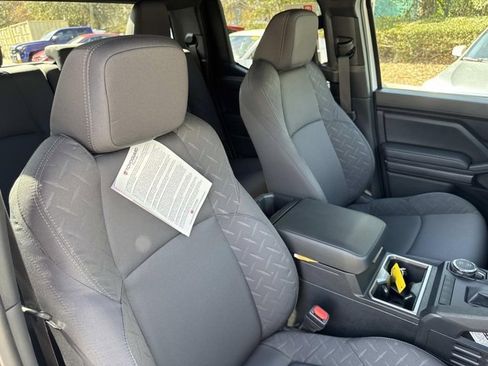 Certified 2025 Toyota Tacoma SR5 image 17