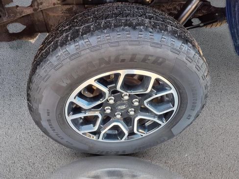 Used 2022 Ford F150 Lariat w/ Max Trailer Tow Package image 37