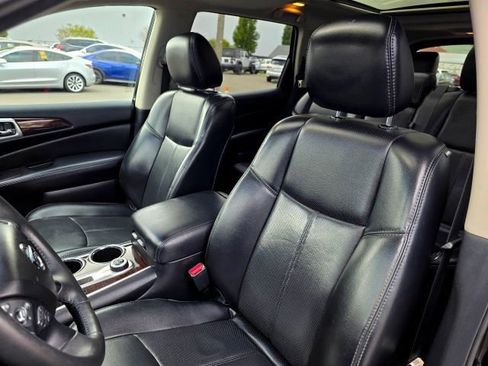 Used 2016 Nissan Pathfinder Platinum AWD/4WD image 27