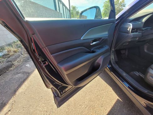 Used 2025 Toyota Grand Highlander FWD image 14