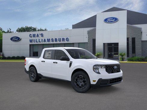 New 2025 Ford Maverick XLT w/ 4K Tow Package image 7