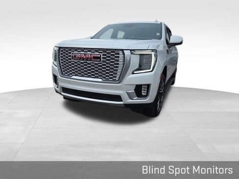 Used 2023 GMC Yukon XL Denali w/ Max Trailering Package image 10