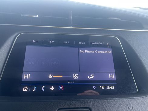 Used 2019 Cadillac XT4 Premium Luxury image 22