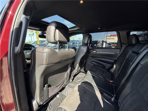 Used 2020 Jeep Grand Cherokee Trailhawk AWD/4WD image 21