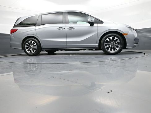 Certified 2023 Honda Odyssey EX-L image 31