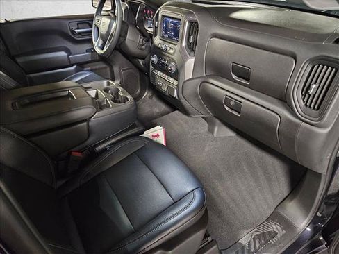 Used 2023 Chevrolet Silverado 1500 Custom Trail Boss AWD/4WD image 18