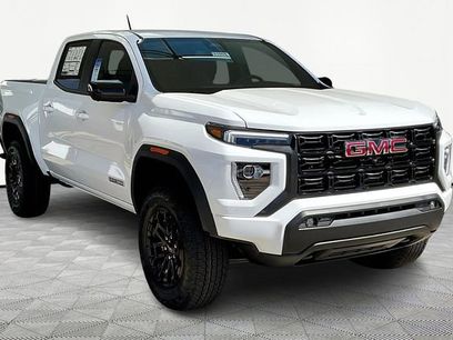 New 2026 GMC Canyon Elevation w/ Convenience Package