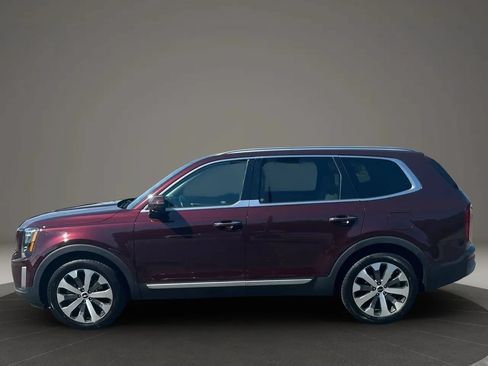 Used 2022 Kia Telluride S AWD/4WD image 3