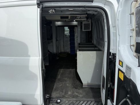Used 2018 Ford Transit 350 148 Low Roof RWD image 21