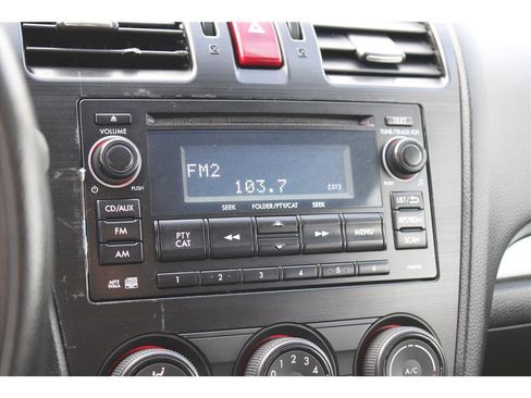 Used 2014 Subaru Crosstrek 2.0i Premium image 20